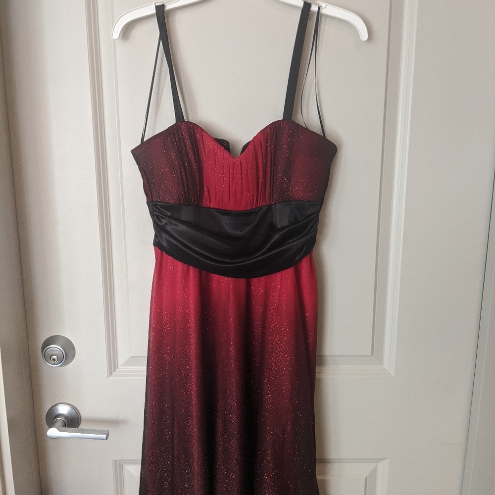 Red size 8 Dress Barn dress
